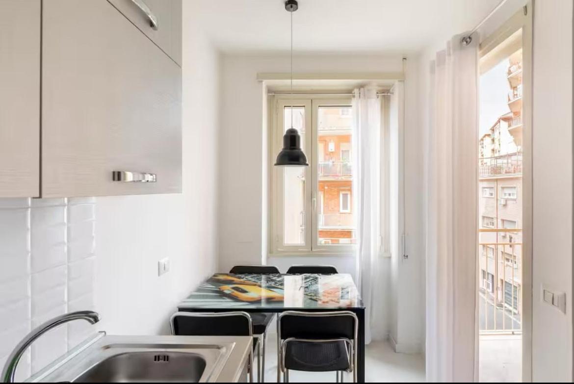 Apartment Tiburtina House-metro-confort Rom